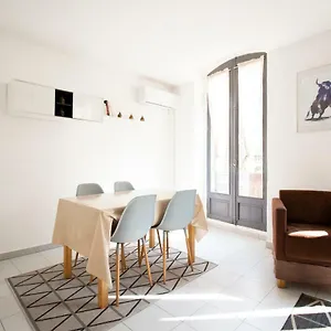 Sonia Appart , Arles France